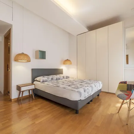 Piazza Di Spagna Stylish Flat Апартаменты