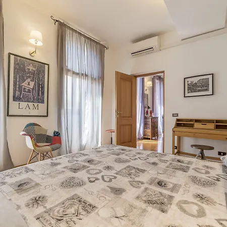Piazza Di Spagna Stylish Flat Рим