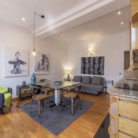 Piazza Di Spagna Stylish Flat Апартаменты Рим